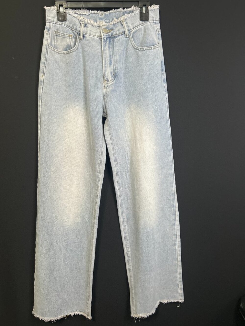 WOMEN'S LIGHT WASH HIGH RISE WIDE LEG JEANS